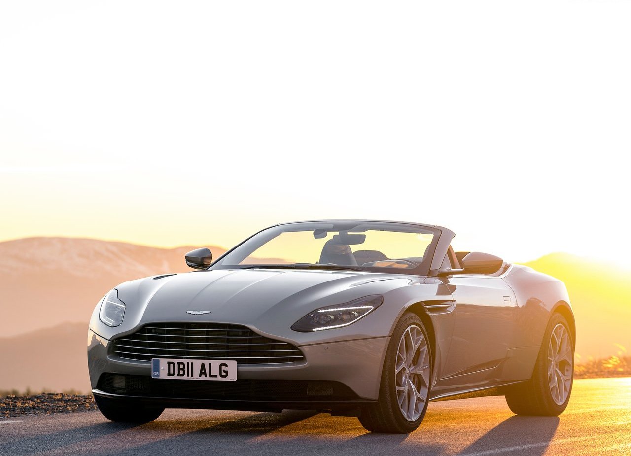 ASTON MARTIN DB11 VOLANTE, foto 22