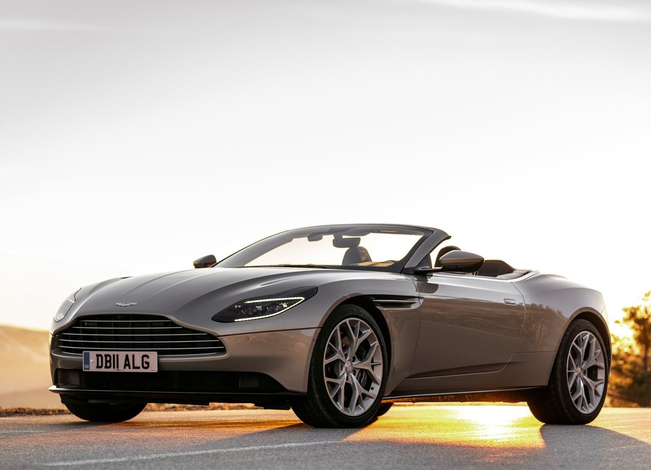 ASTON MARTIN DB11 VOLANTE, foto 23