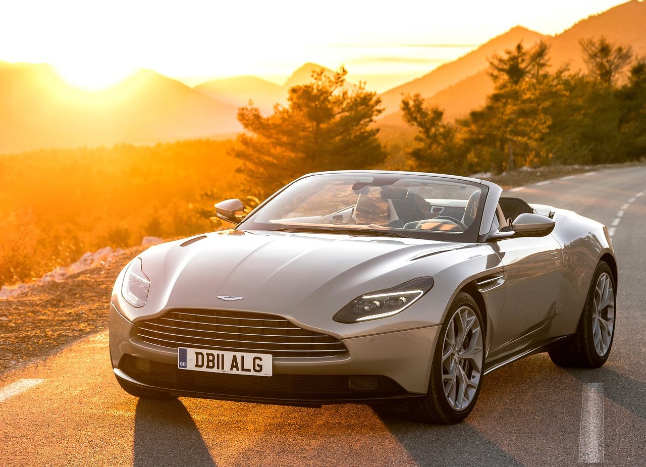 ASTON MARTIN DB11 VOLANTE, foto 24
