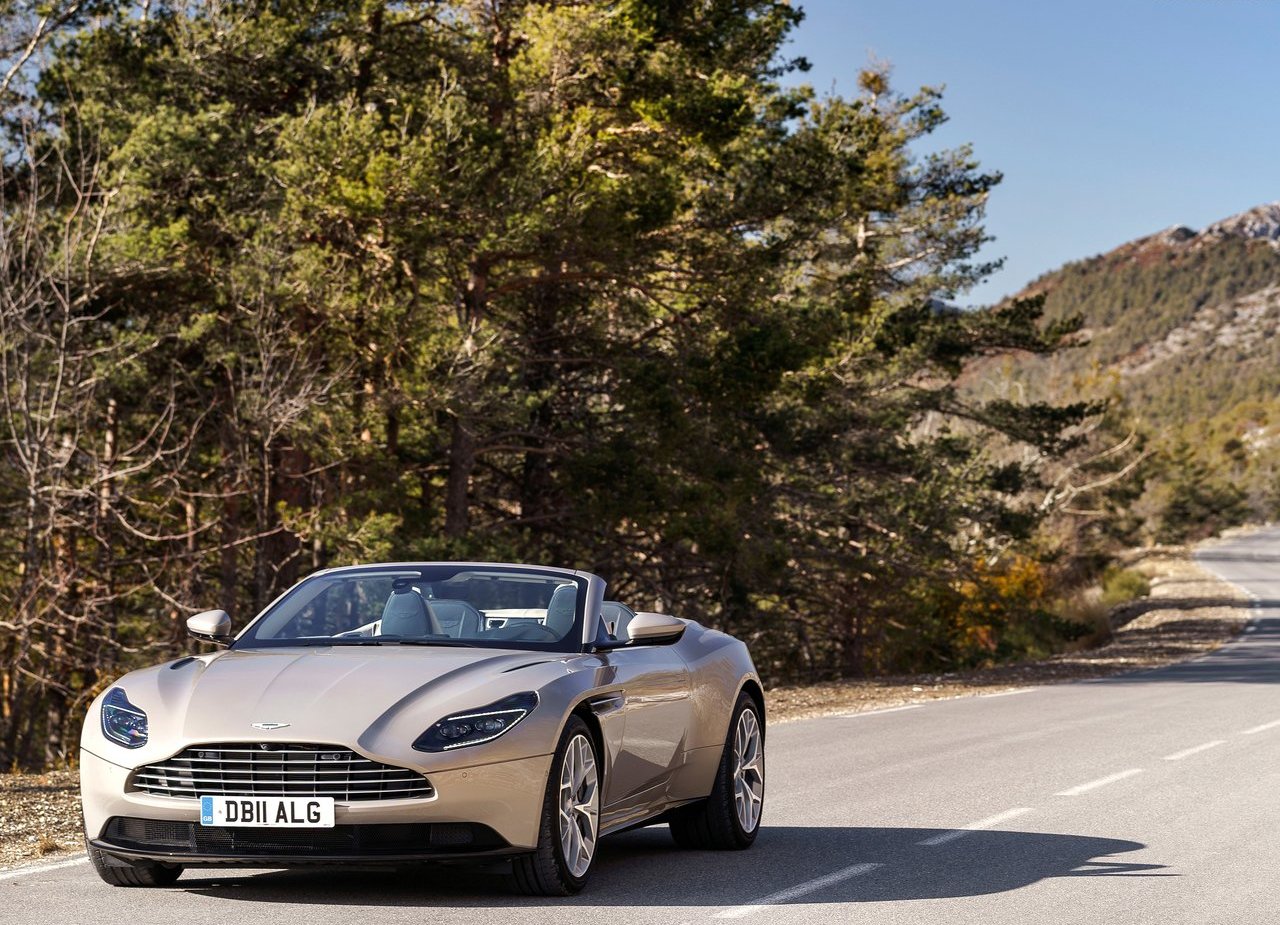 ASTON MARTIN DB11 VOLANTE, foto 31