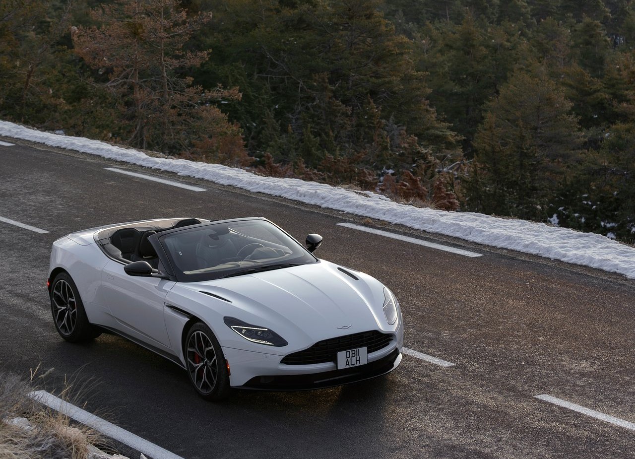 ASTON MARTIN DB11 VOLANTE, foto 36