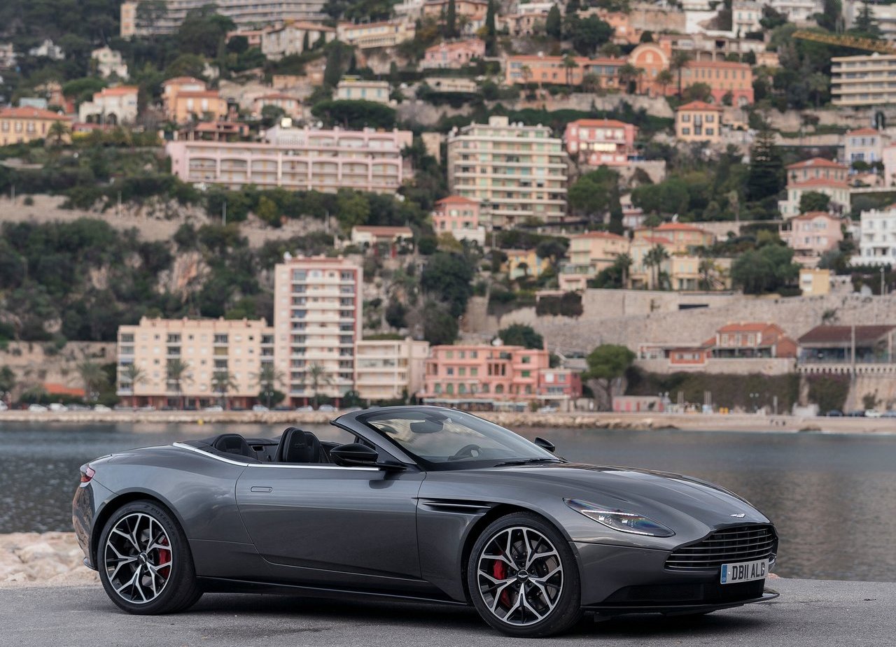 ASTON MARTIN DB11 VOLANTE, foto 44