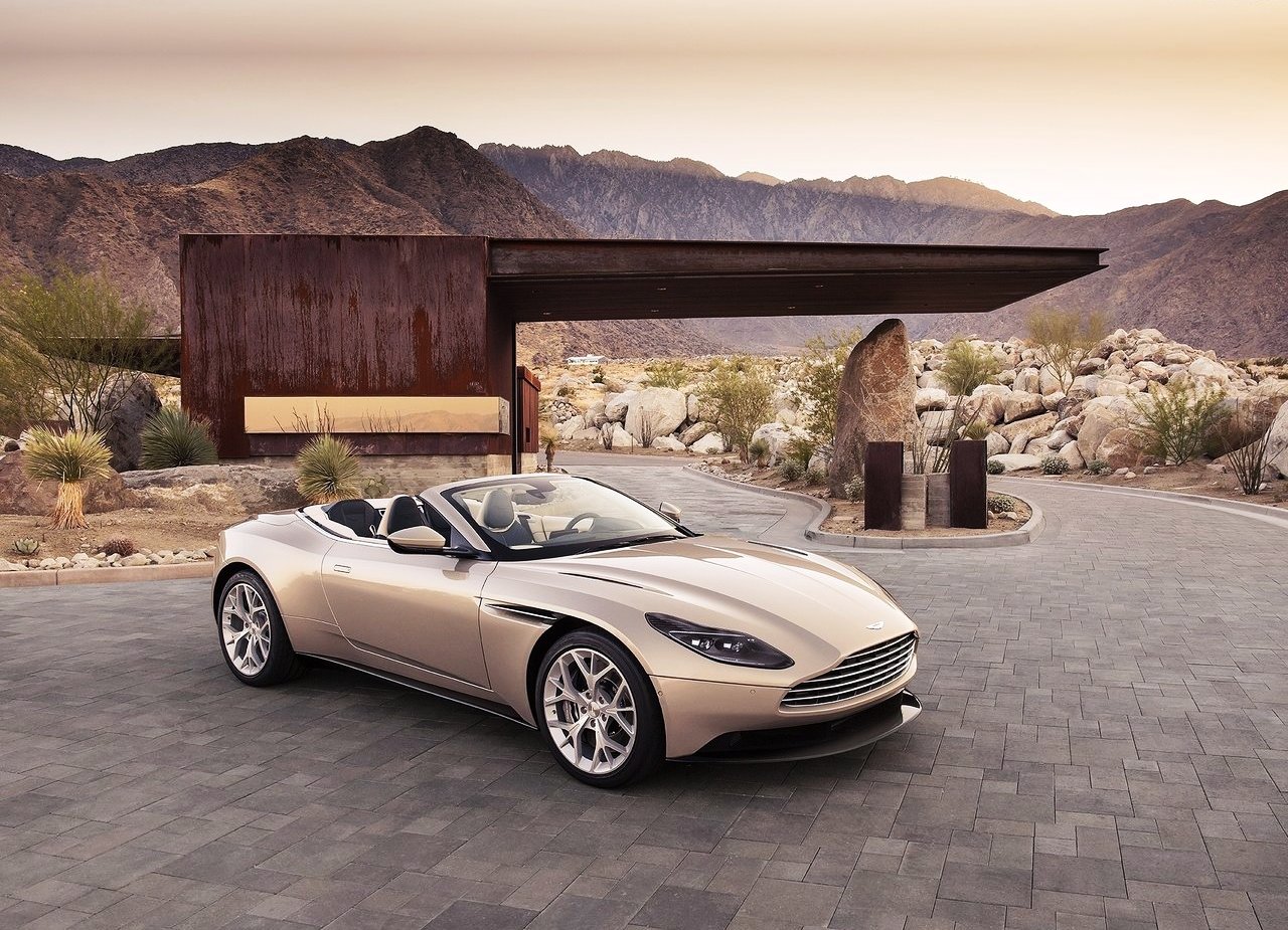 ASTON MARTIN DB11 VOLANTE, foto 56