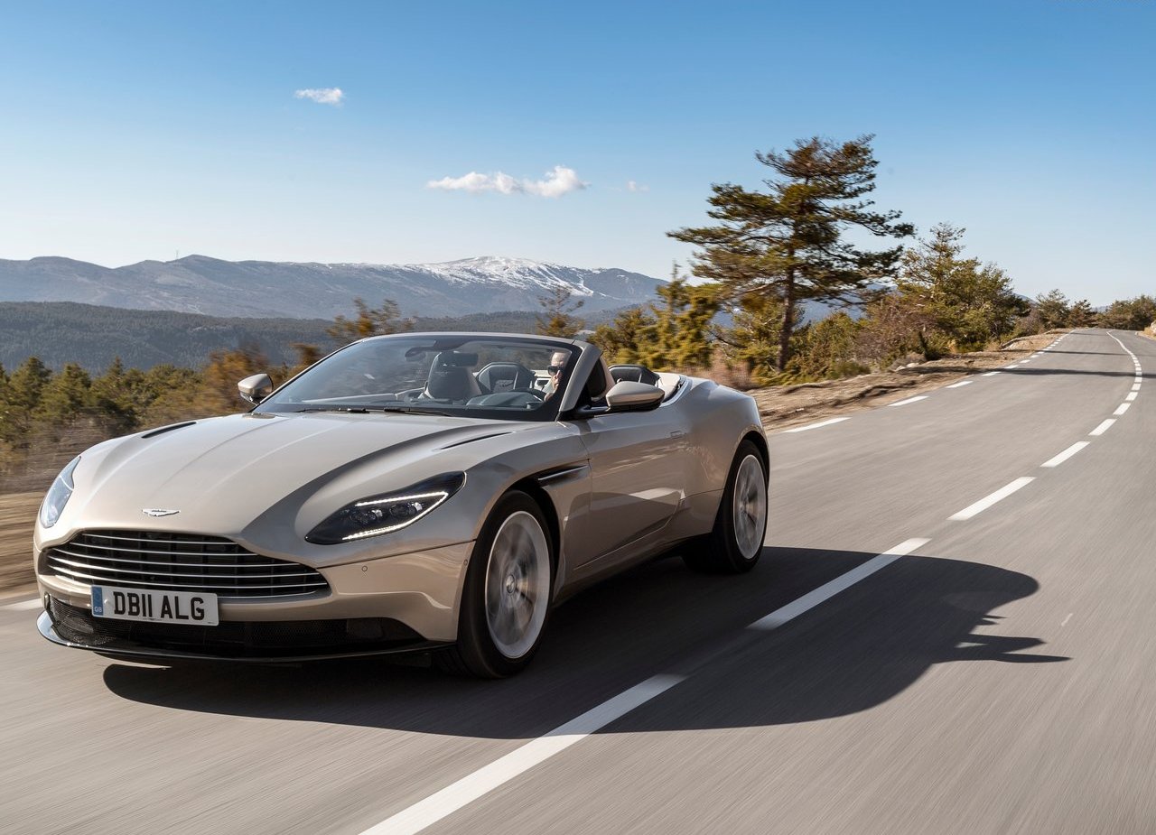 ASTON MARTIN DB11 VOLANTE, foto 63