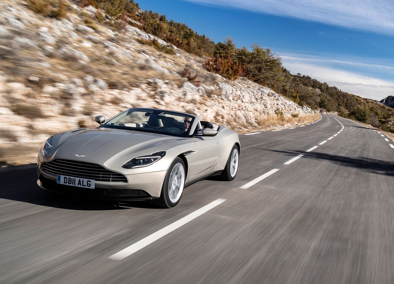 ASTON MARTIN DB11 VOLANTE, foto 64