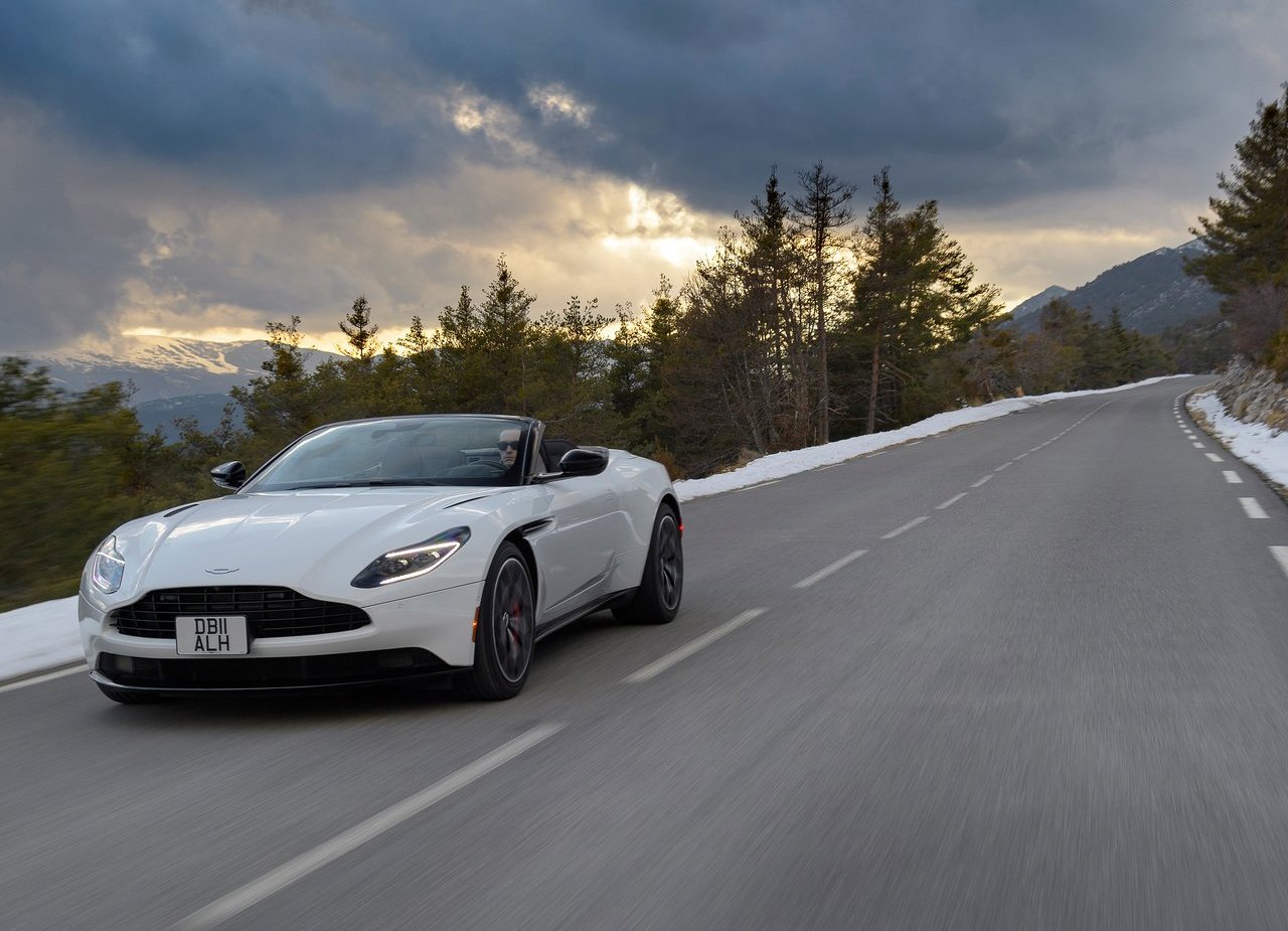 ASTON MARTIN DB11 VOLANTE, foto 86