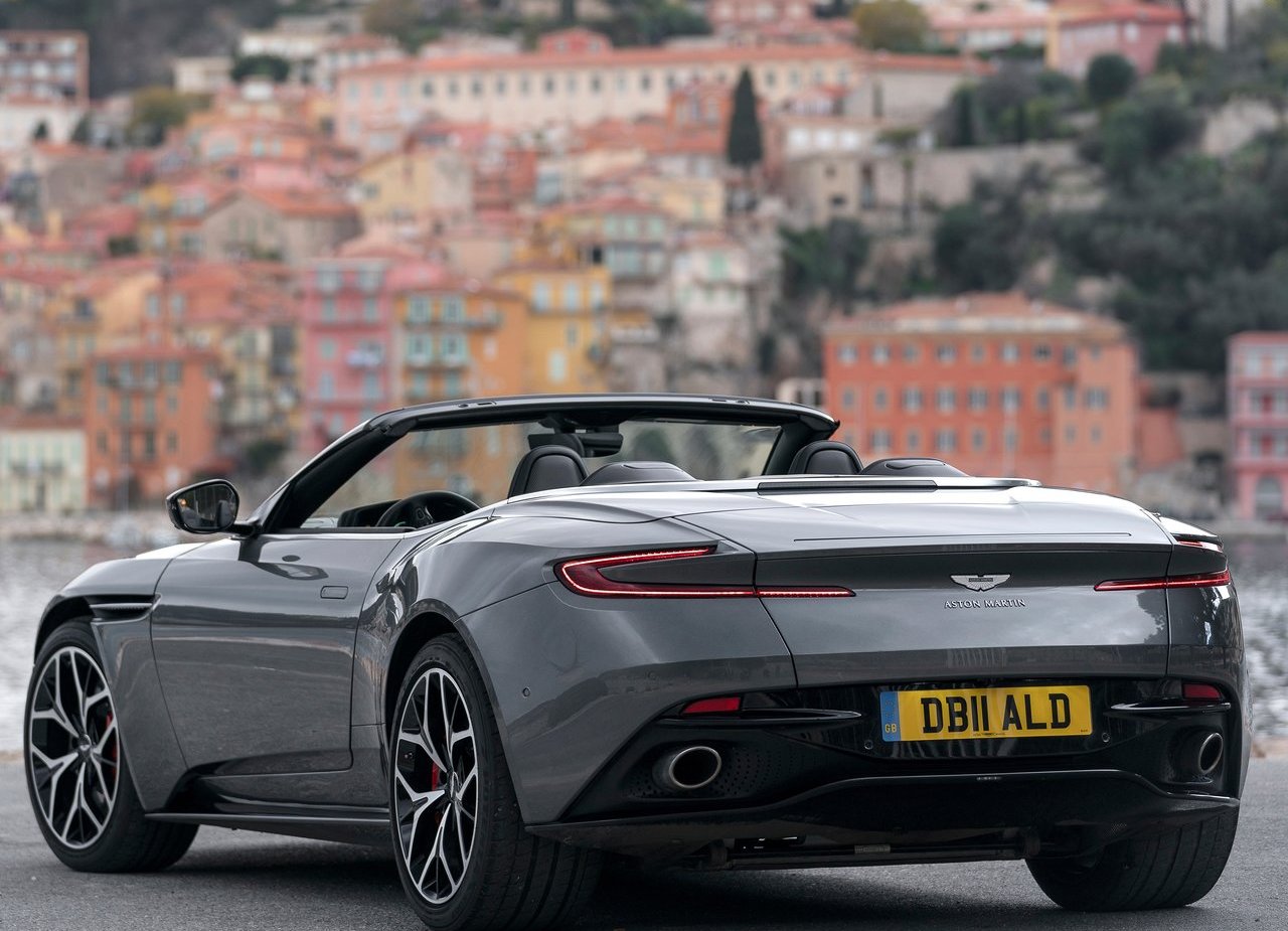 ASTON MARTIN DB11 VOLANTE, foto 110
