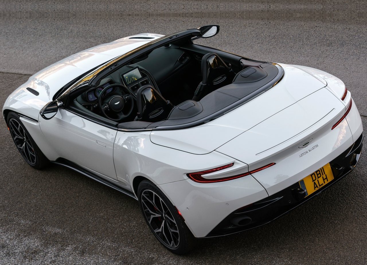 ASTON MARTIN DB11 VOLANTE, foto 128