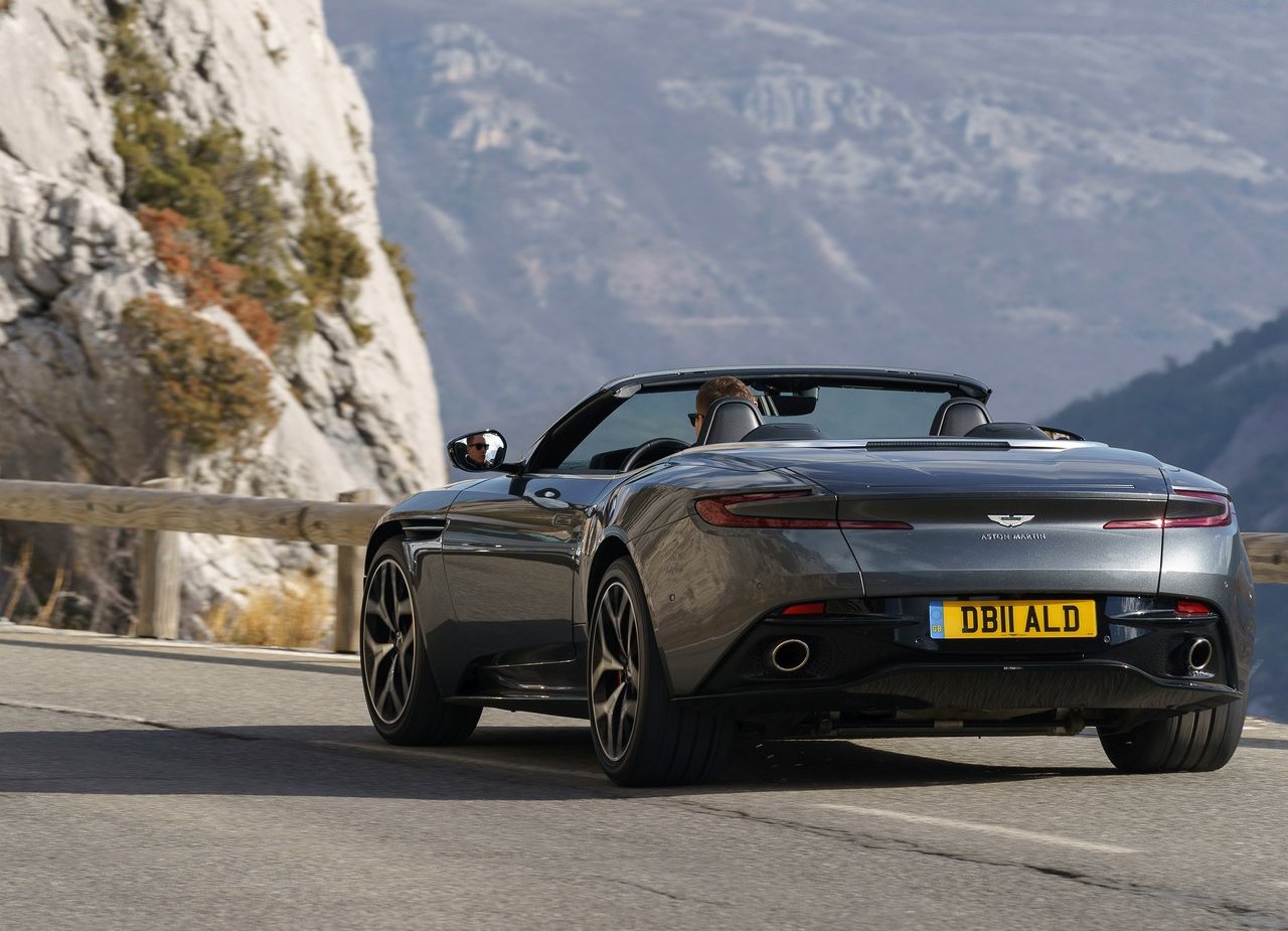 ASTON MARTIN DB11 VOLANTE, foto 146