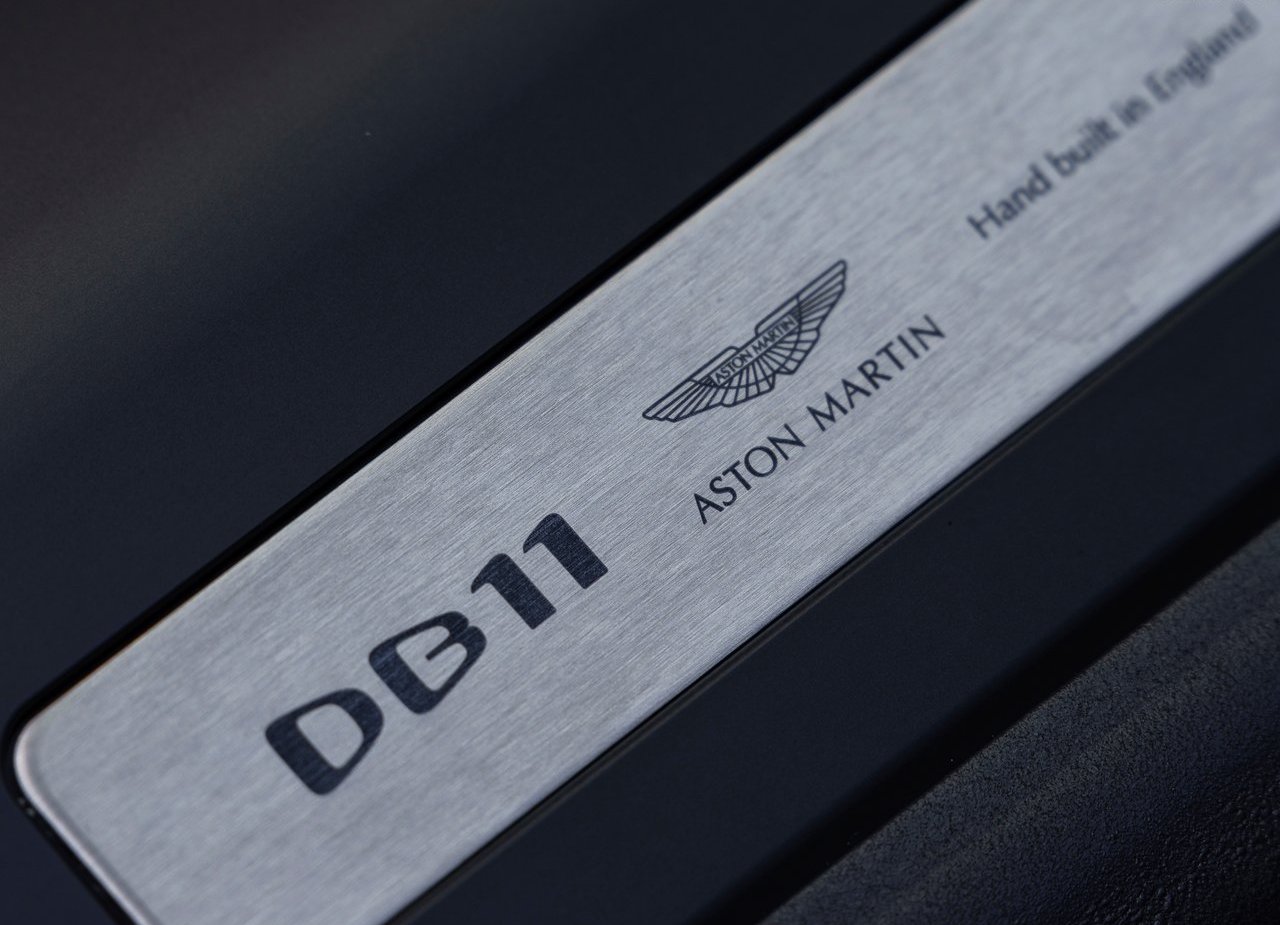 ASTON MARTIN DB11 VOLANTE, foto 206