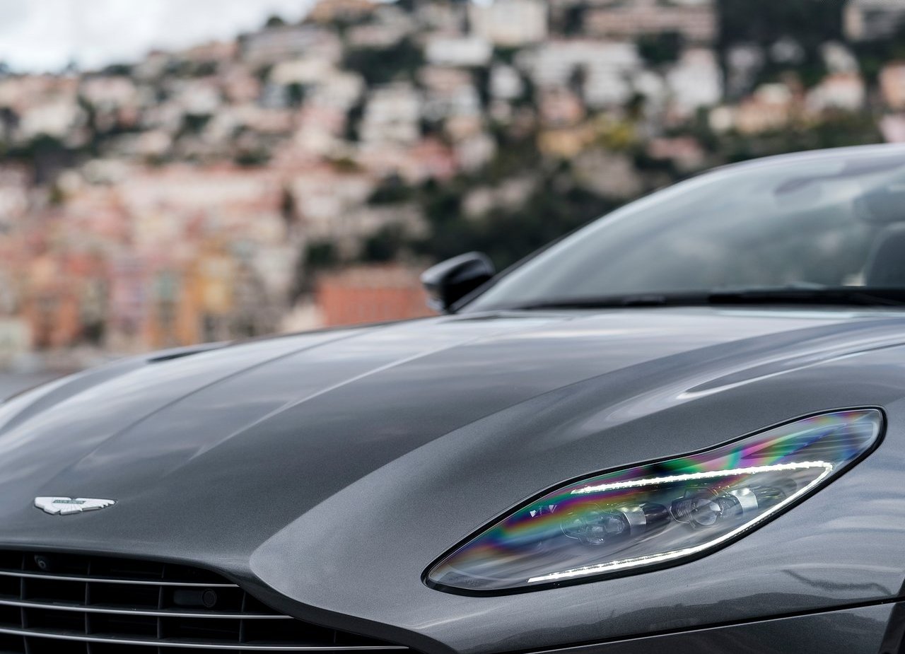 ASTON MARTIN DB11 VOLANTE, foto 214