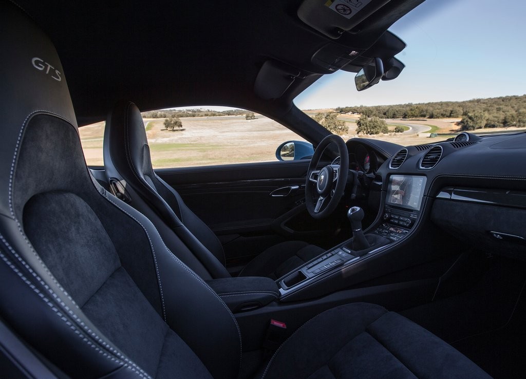 2018 - PORSCHE 718 CAYMAN GTS, foto 129