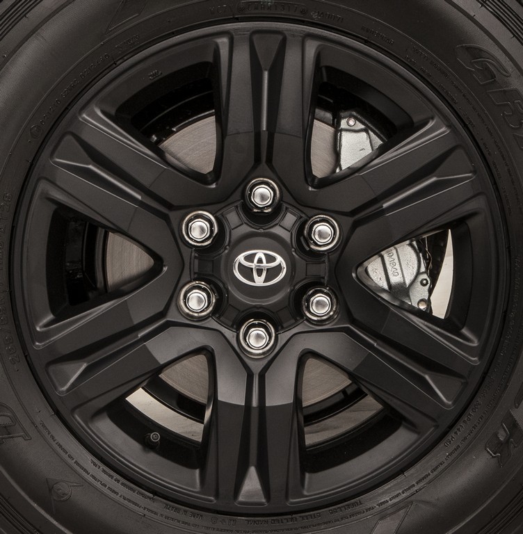 2018 - TOYOTA HILUX & SW4, foto 13