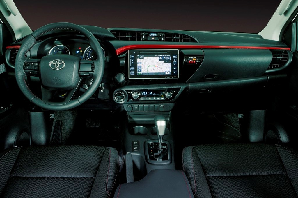 2018 - TOYOTA HILUX & SW4, foto 21