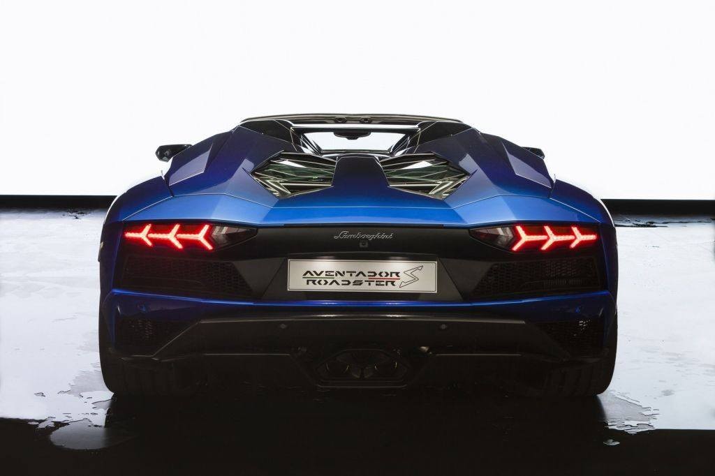 2017 - LAMBORGHINI AVENTADOR S ROADSTER 50TH ANNIVERSARY JAPAN EDITION, foto 3