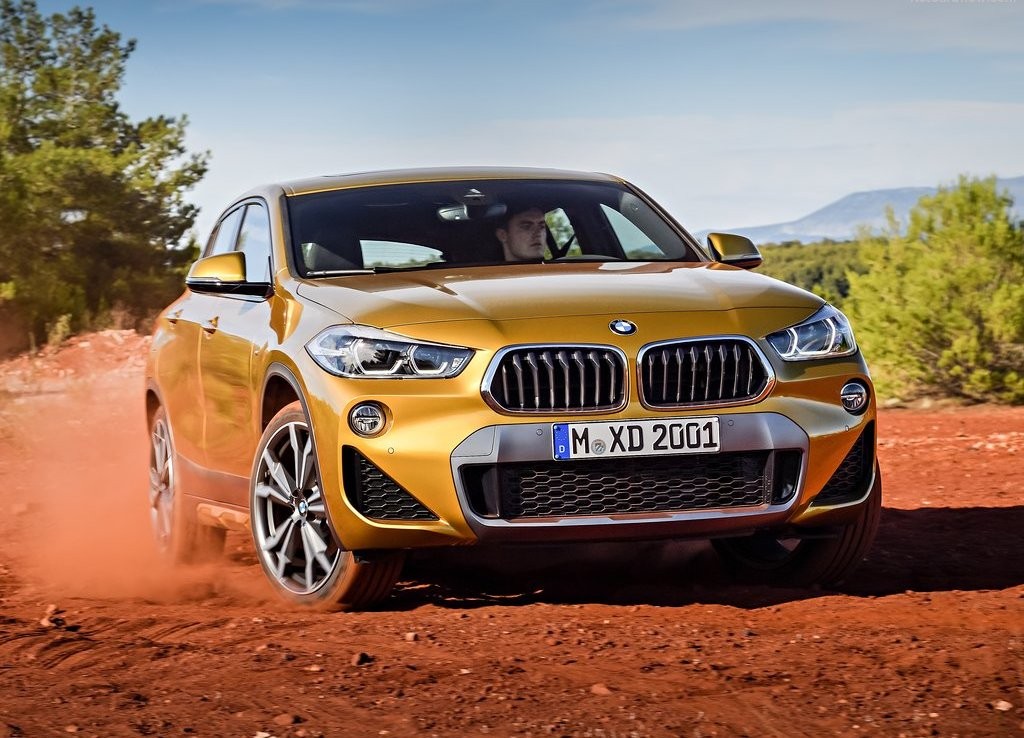 BMW X2, foto 1