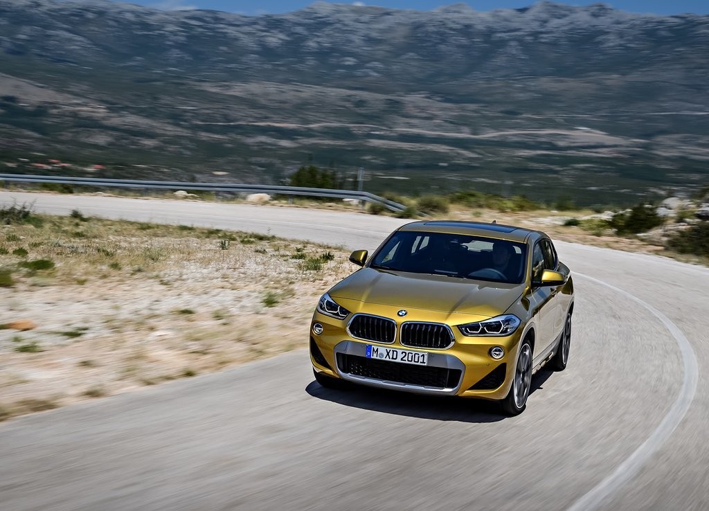 BMW X2, foto 10