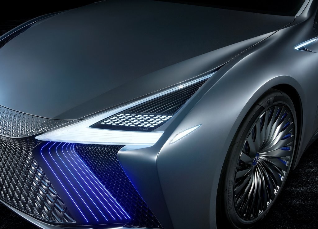 2017 - LEXUS LS CONCEPT, foto 12