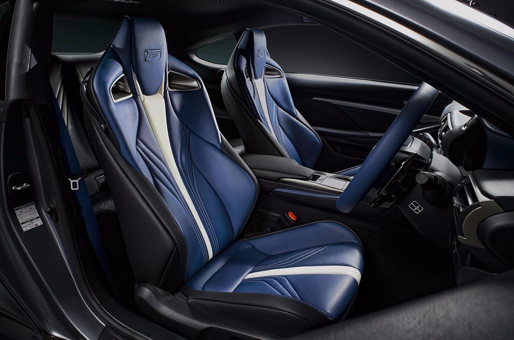 2017 - LEXUS RC-F 10TH ANNIVERSARY EDITION, foto 4