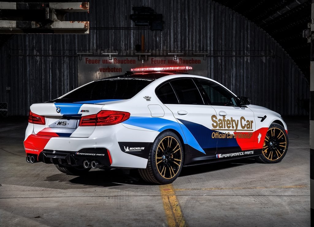 2018 - BMW M5 SEDAN MOTOGP SAFETY CAR, foto 12