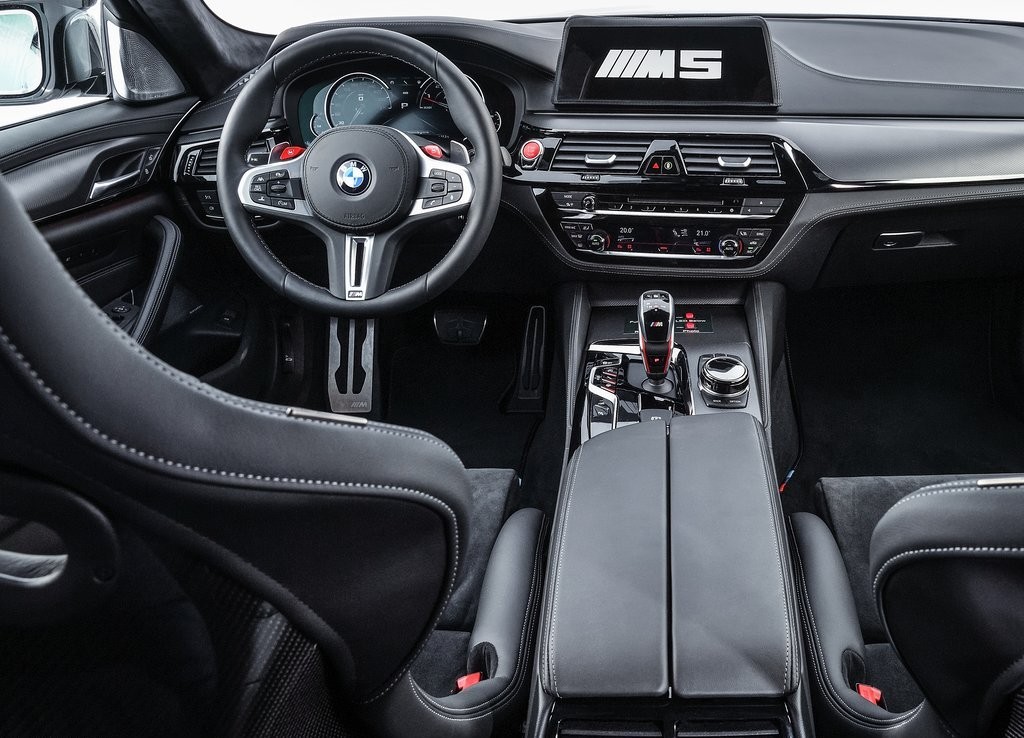 2018 - BMW M5 SEDAN MOTOGP SAFETY CAR, foto 27
