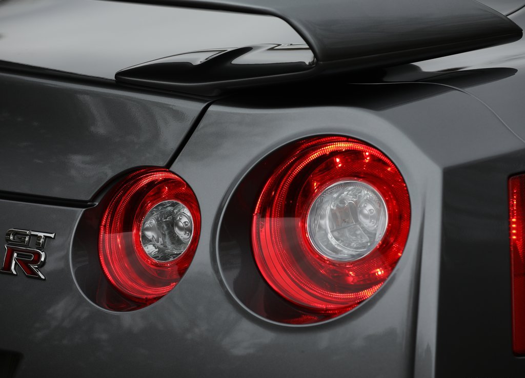 2018 - NISSAN GT-R US VERSION, foto 14