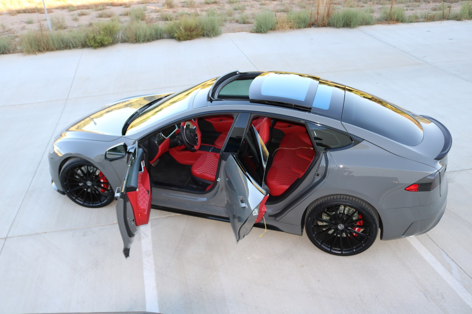 2017 - TESLA MODEL S BY ZERO TO 60 DESIGNS, foto 2