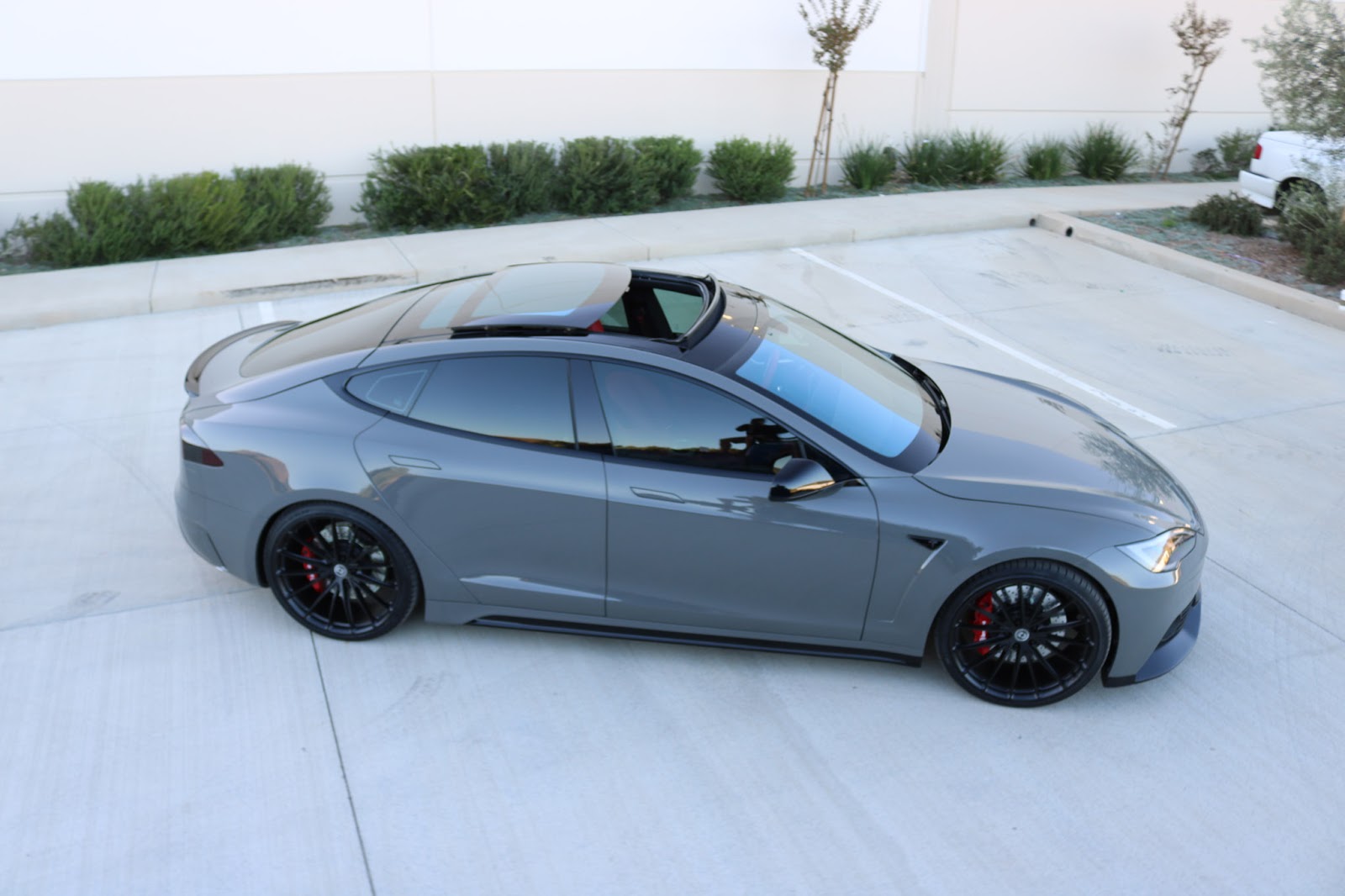 2017 - TESLA MODEL S BY ZERO TO 60 DESIGNS, foto 19