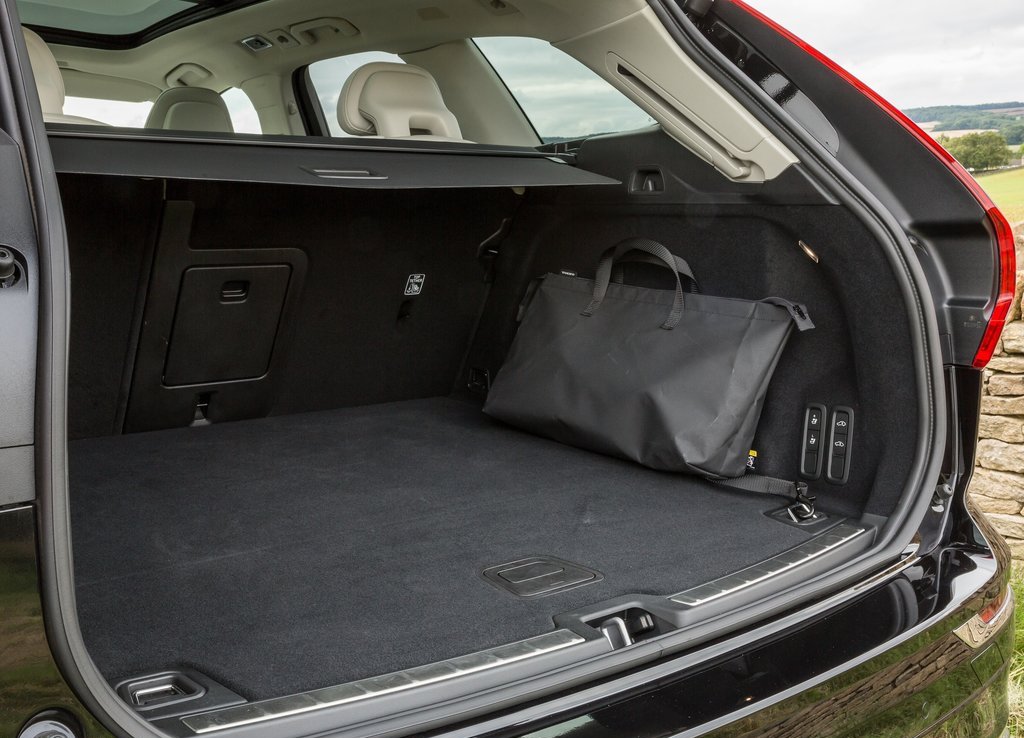 2018 - VOLVO XC60 UK VERSION, foto 132
