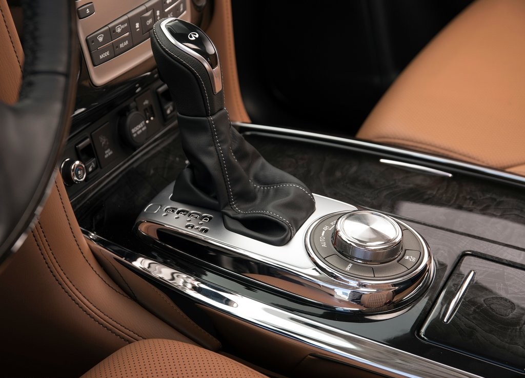 2018 - INFINITI QX80, foto 35