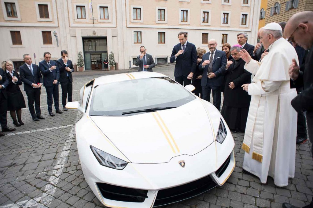 2017 - LAMBORGHINI HURACÁN PAPA FRANCISCO, foto 3