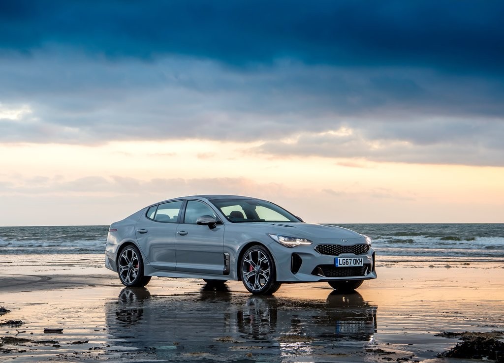 2018 - KIA STINGER UK VERSION, foto 9