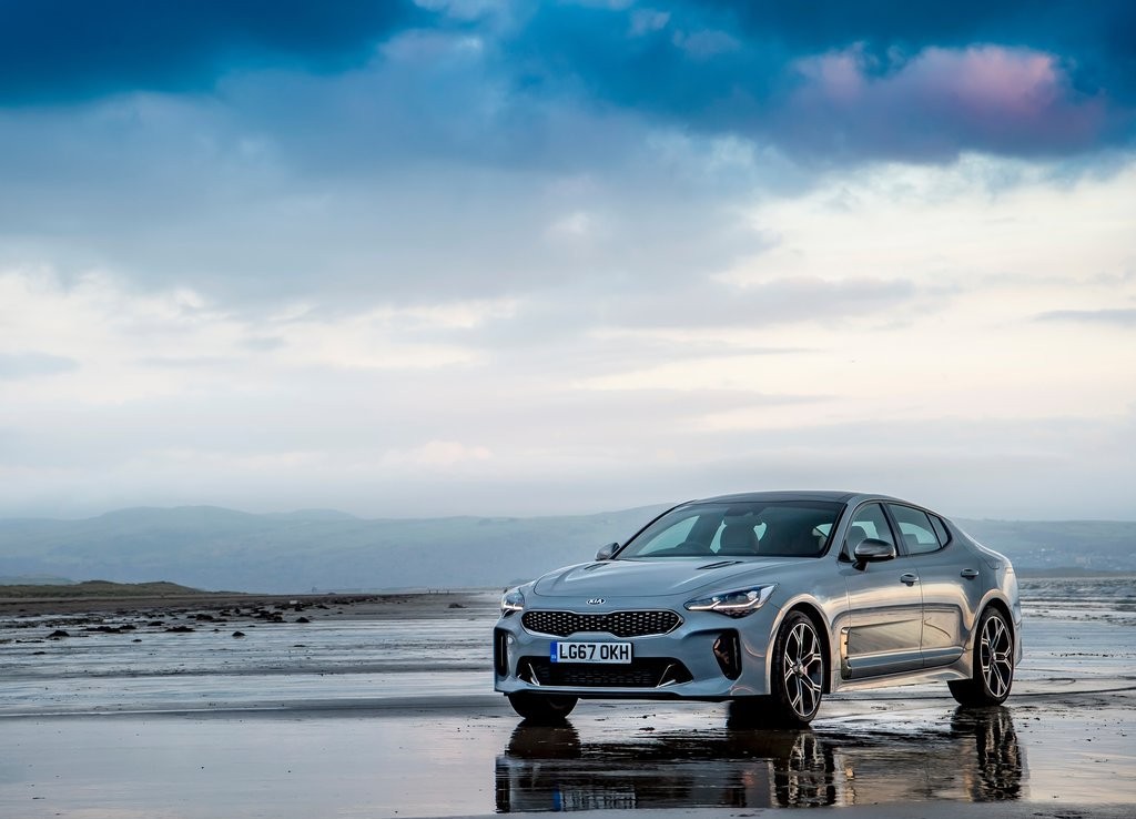 2018 - KIA STINGER UK VERSION, foto 12