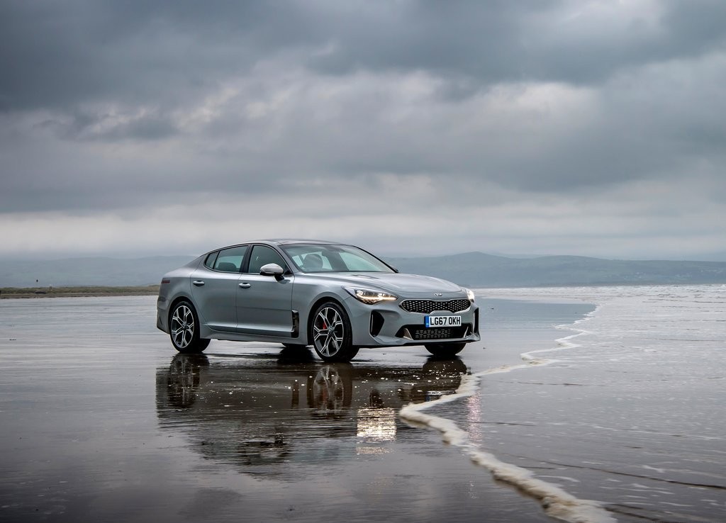 2018 - KIA STINGER UK VERSION, foto 15