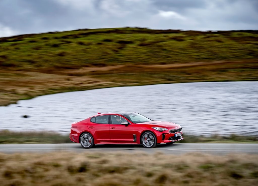 2018 - KIA STINGER UK VERSION, foto 32