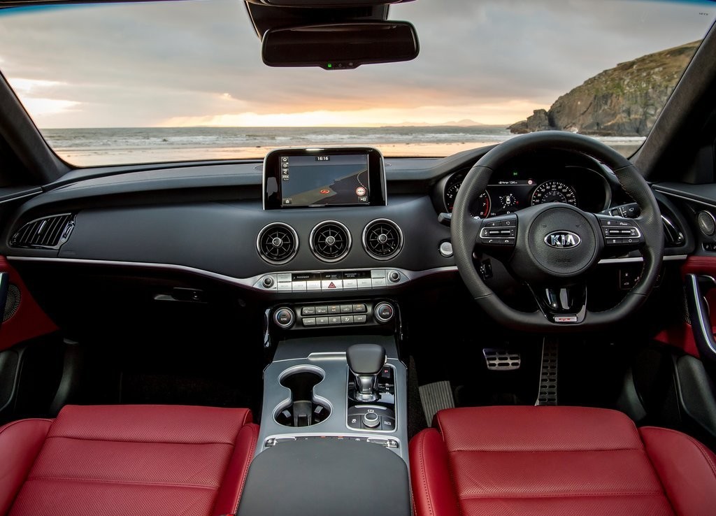 2018 - KIA STINGER UK VERSION, foto 102
