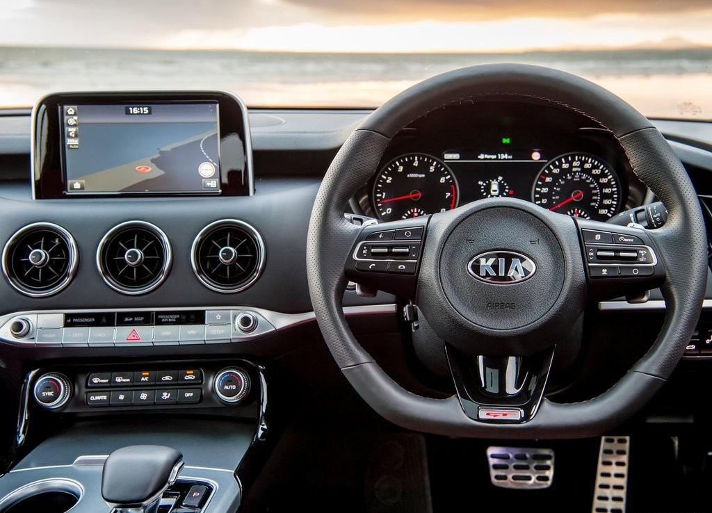 2018 - KIA STINGER UK VERSION, foto 105