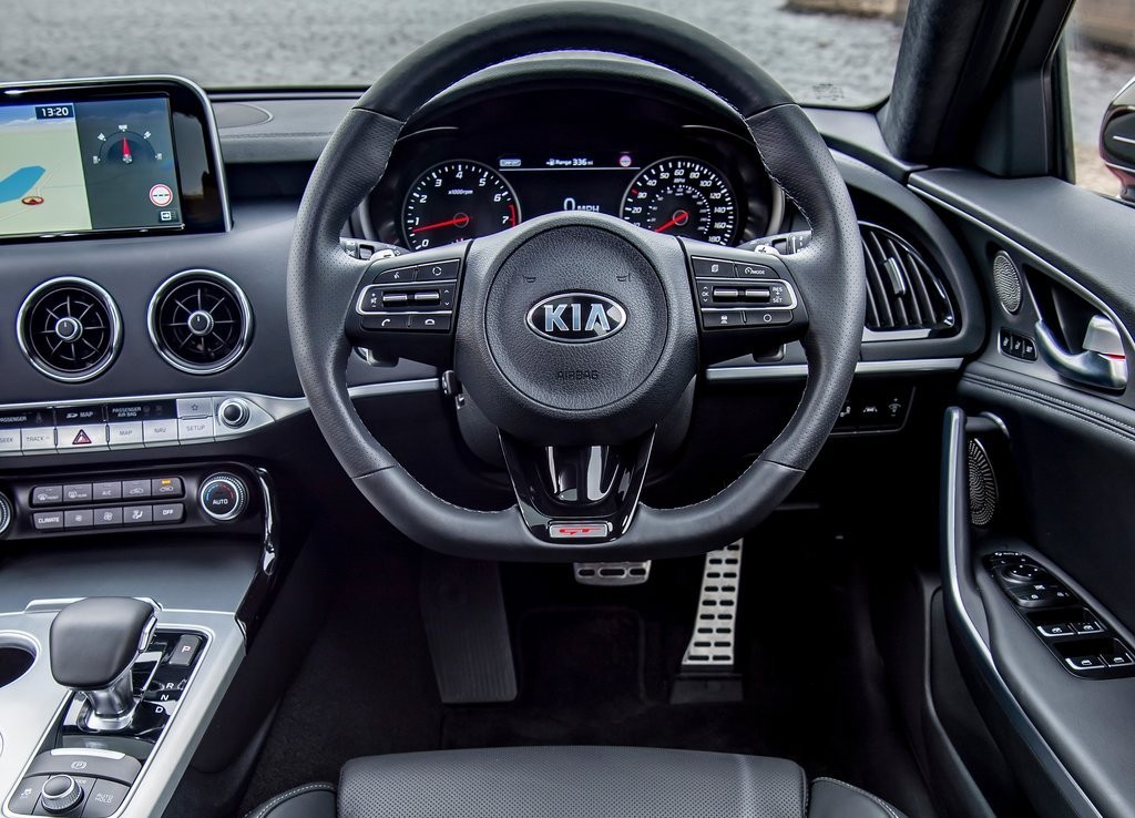 2018 - KIA STINGER UK VERSION, foto 106