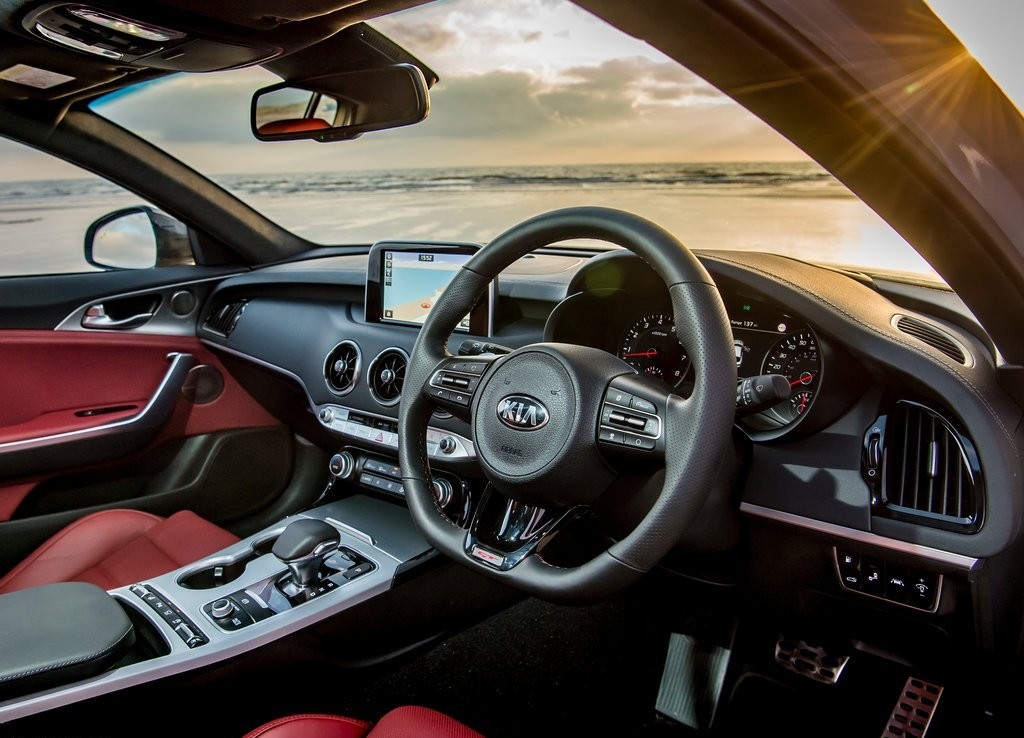 2018 - KIA STINGER UK VERSION, foto 109