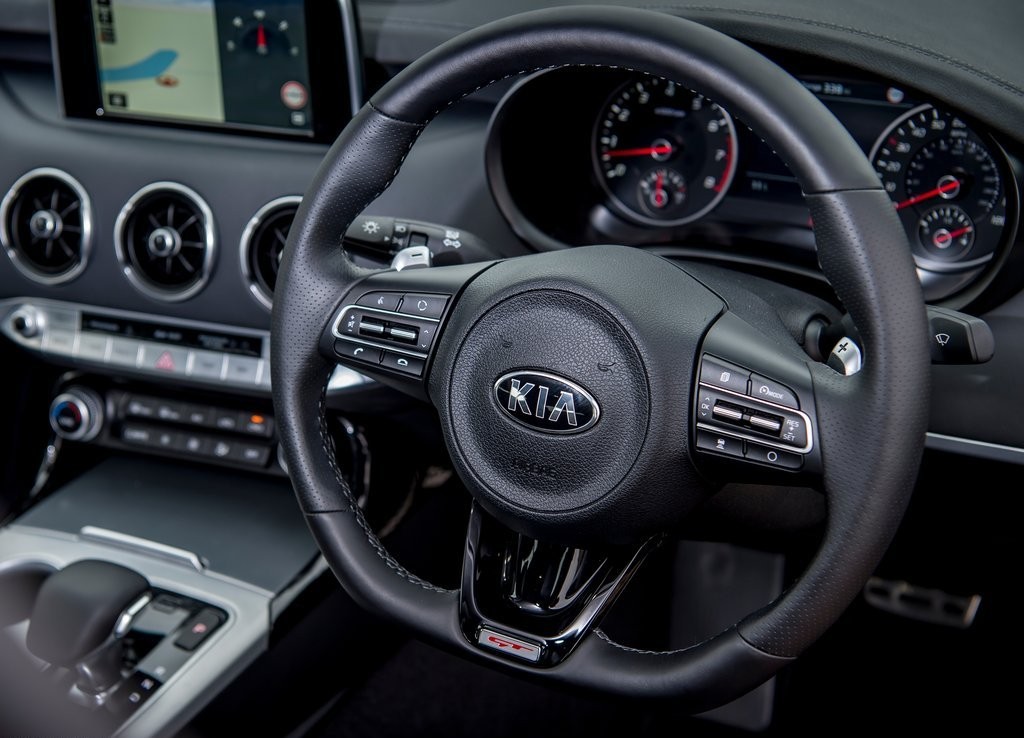 2018 - KIA STINGER UK VERSION, foto 116