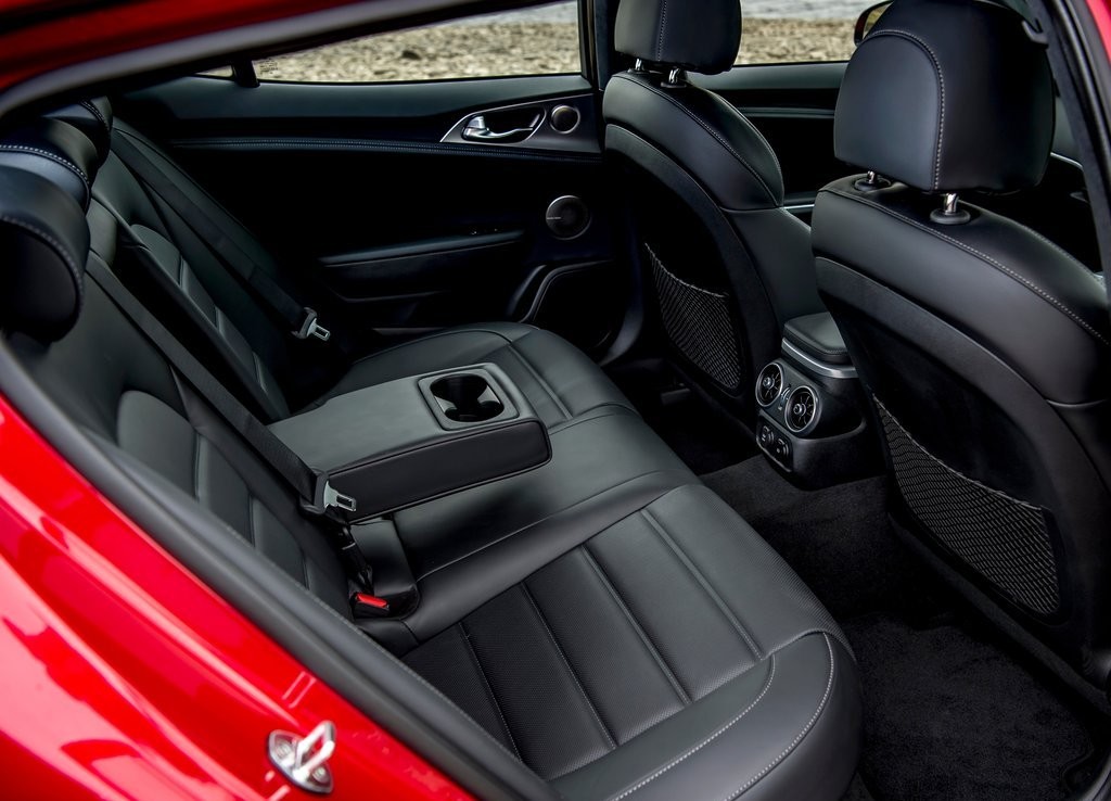 2018 - KIA STINGER UK VERSION, foto 120