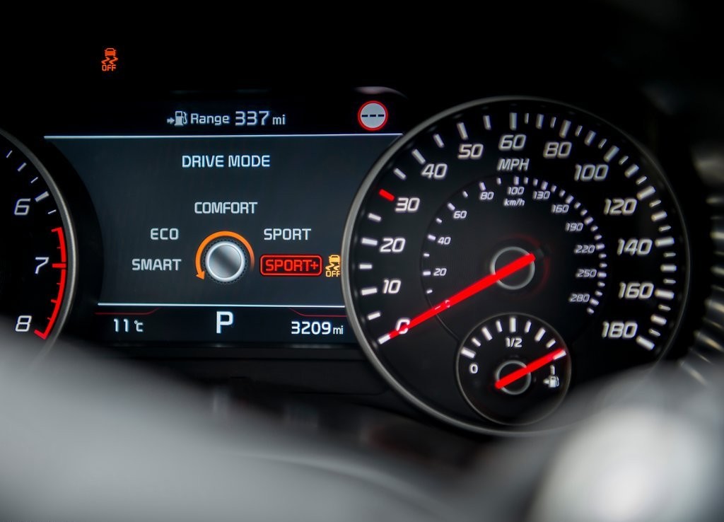 2018 - KIA STINGER UK VERSION, foto 153