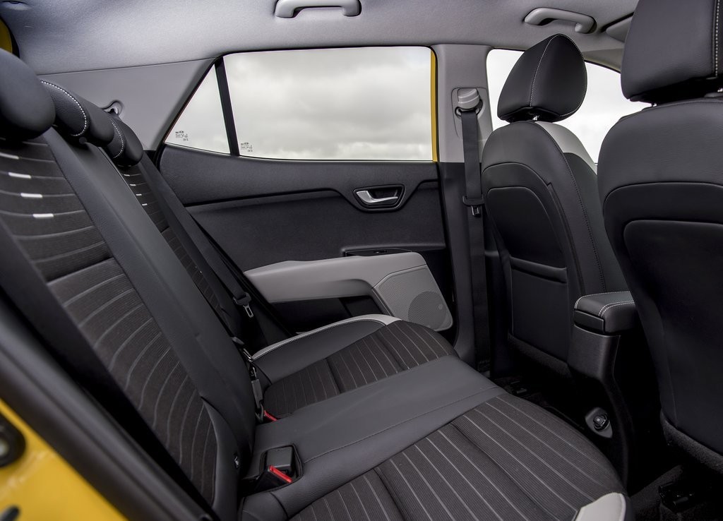 2018 - KIA STONIC UK VERSION, foto 127