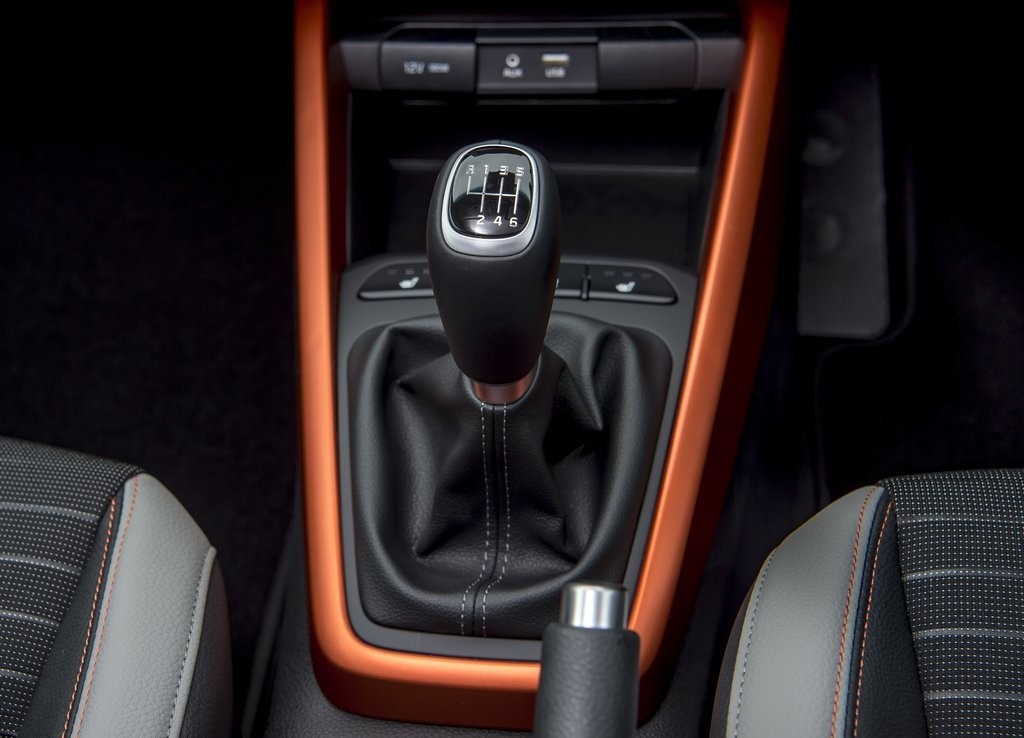 2018 - KIA STONIC UK VERSION, foto 130