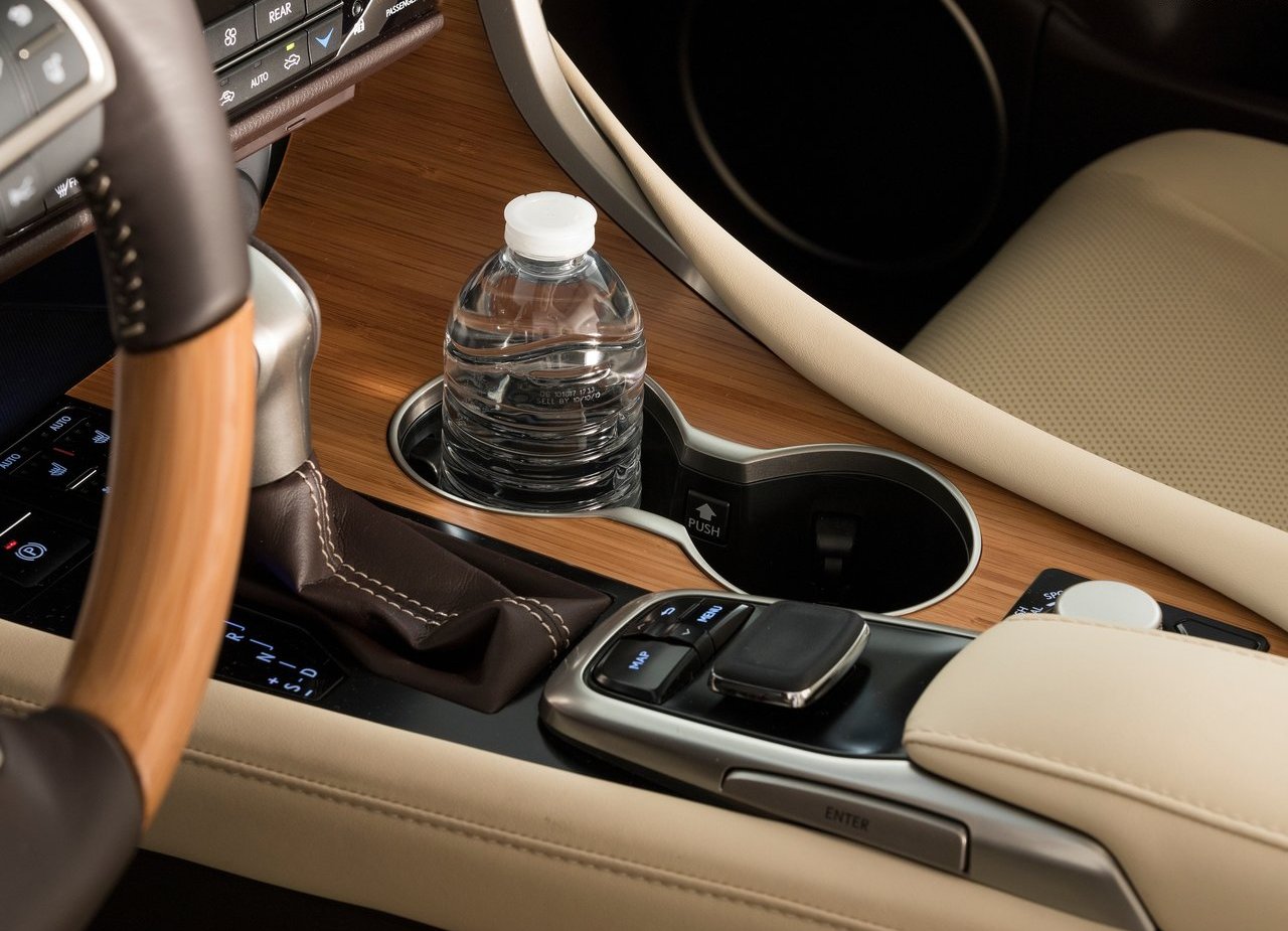 2018 - LEXUS RX L, foto 76