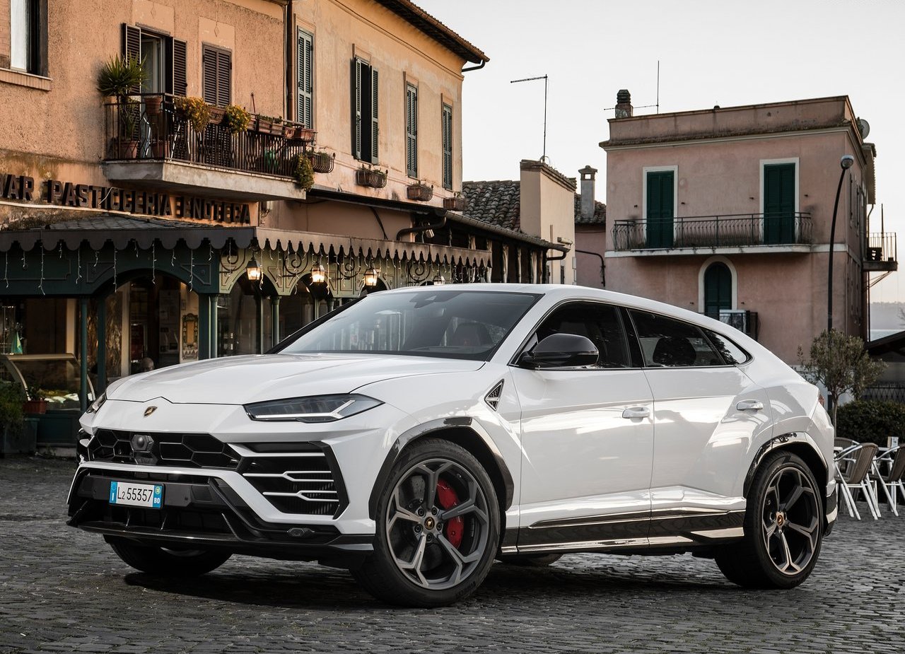 LAMBORGHINI URUS, foto 32