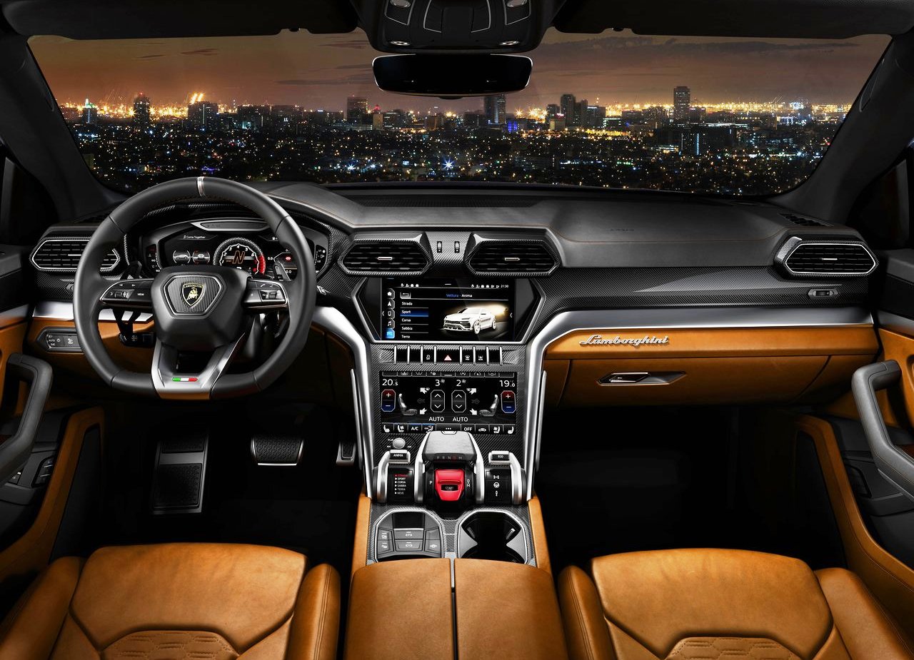 LAMBORGHINI URUS, foto 219