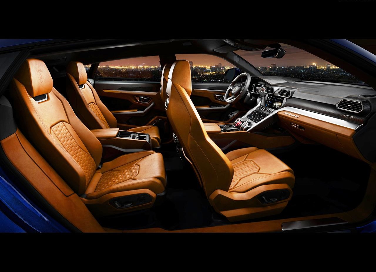 LAMBORGHINI URUS, foto 228