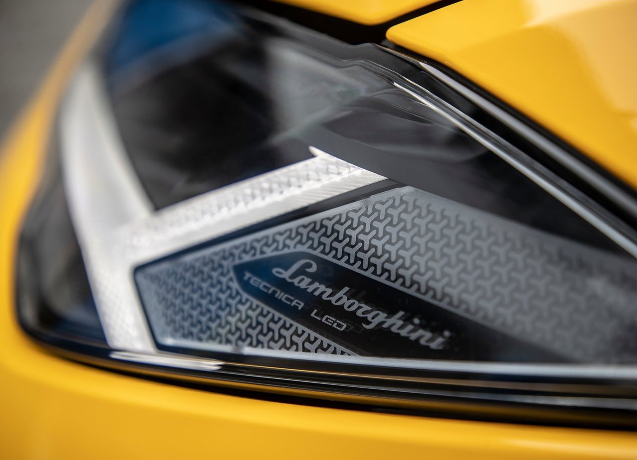 LAMBORGHINI URUS, foto 230
