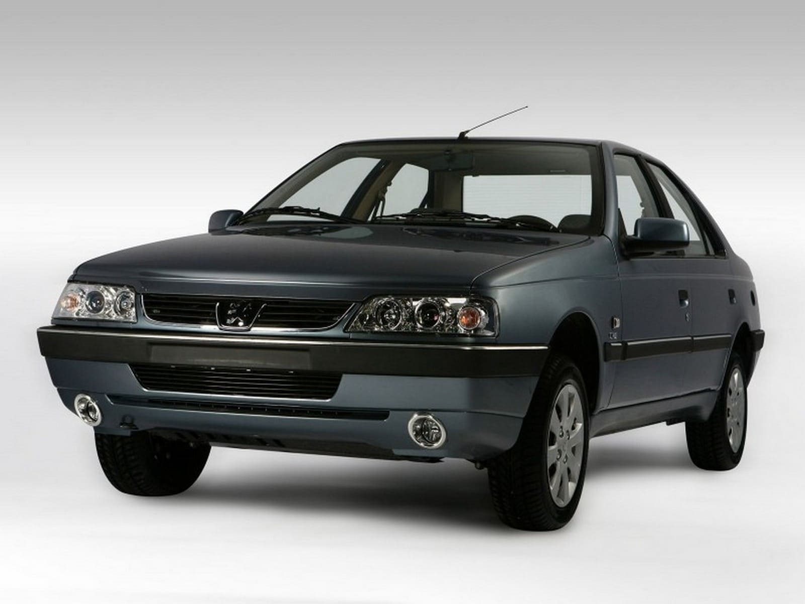 2017 - PEUGEOT 405 IRAN, foto 1